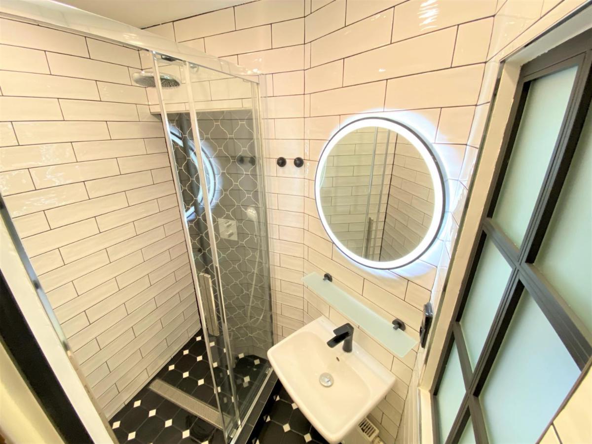 Black Eagle Apartments Πράγα Εξωτερικό φωτογραφία