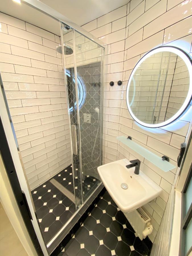 Black Eagle Apartments Πράγα Εξωτερικό φωτογραφία