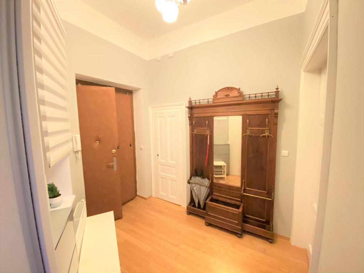 Black Eagle Apartments Πράγα Εξωτερικό φωτογραφία