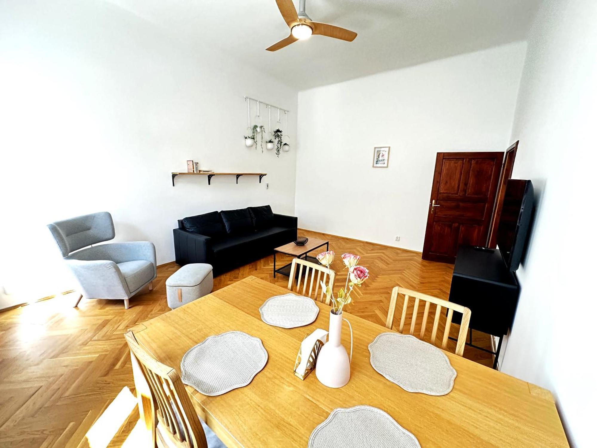 Black Eagle Apartments Πράγα Εξωτερικό φωτογραφία
